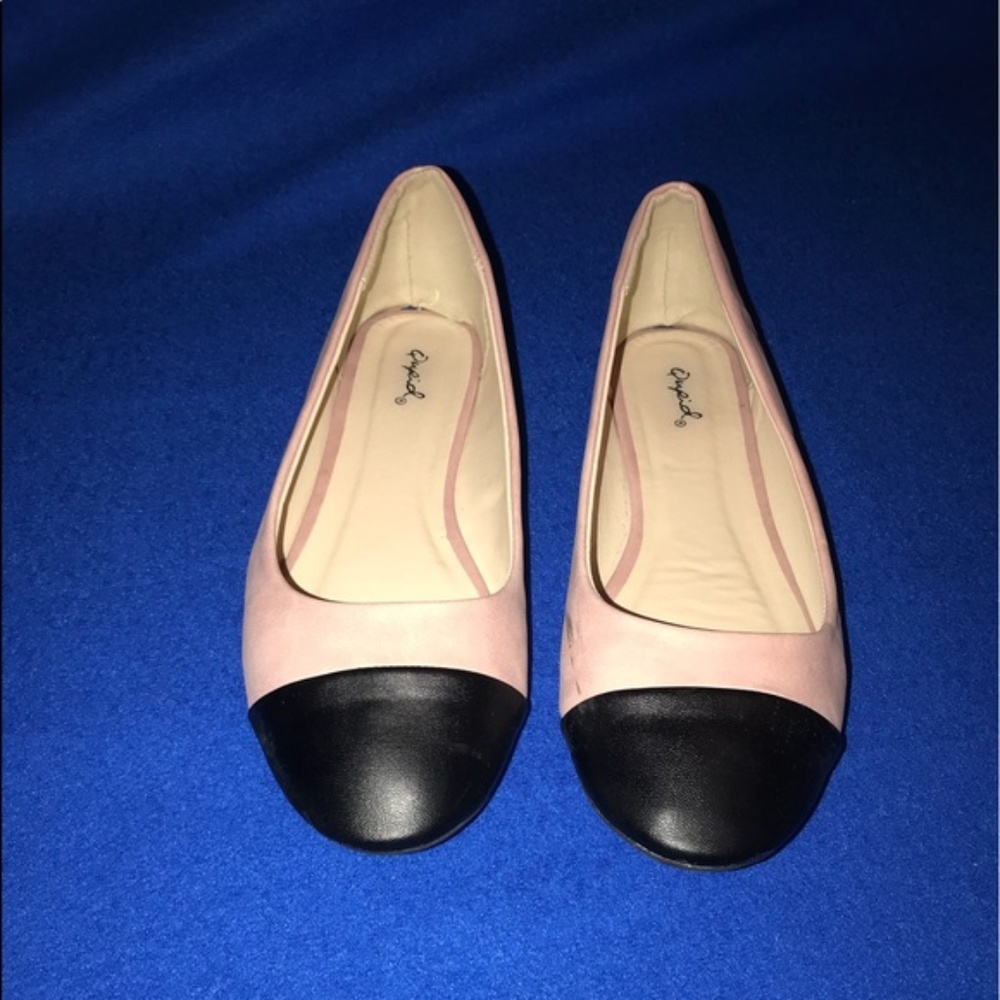 Qupid flats